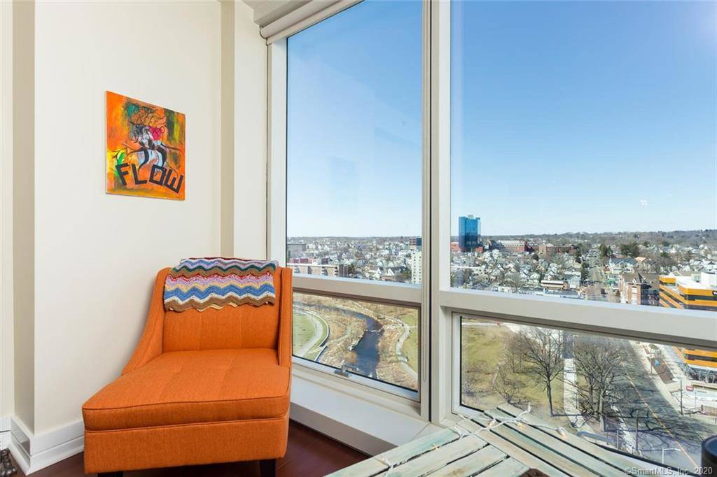 1 Broad St, Downtown Historic District