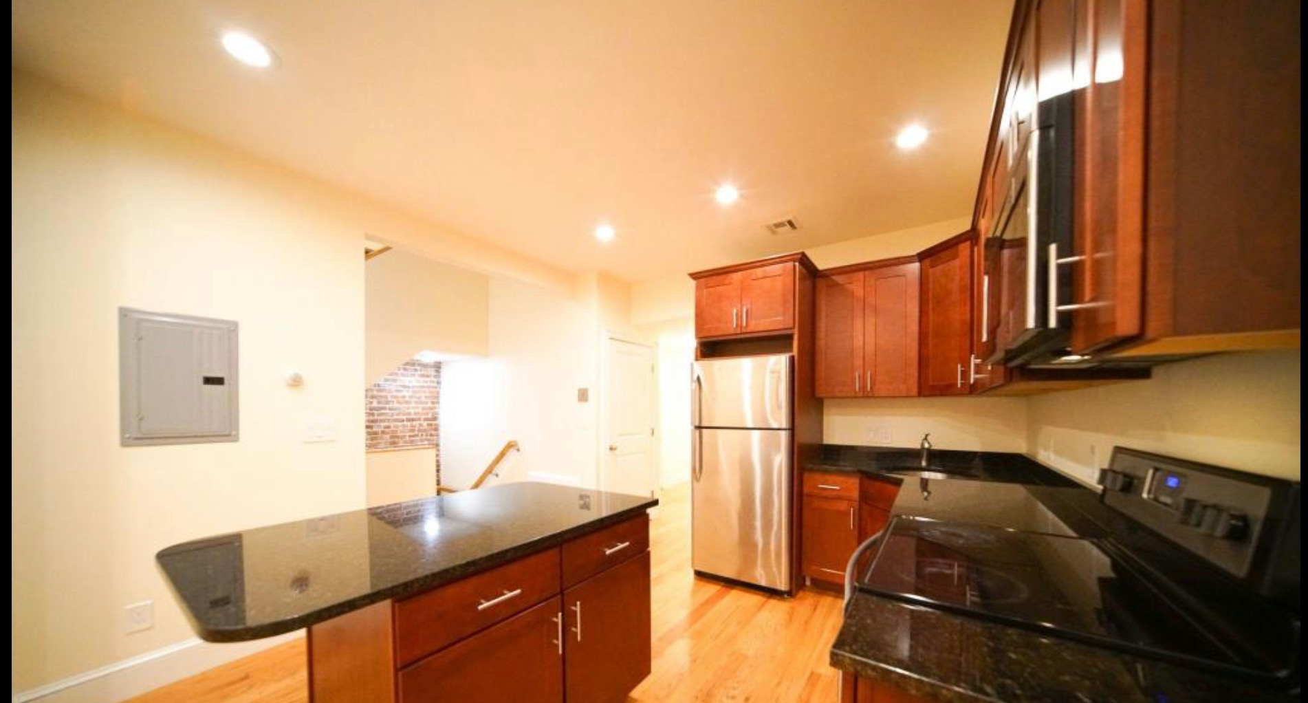 54 Gardner St, Allston