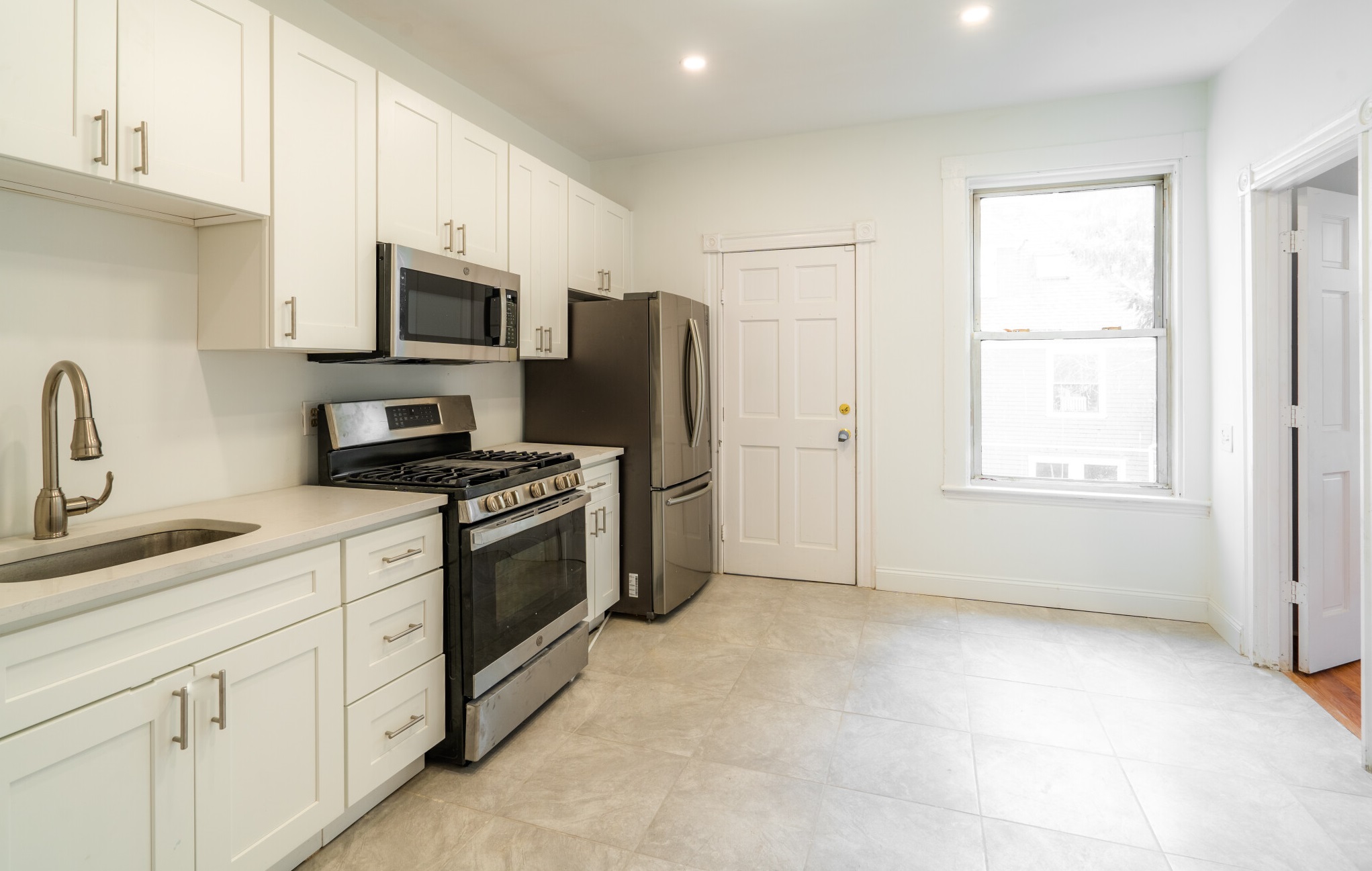 298 Brookline St, Cambridgeport