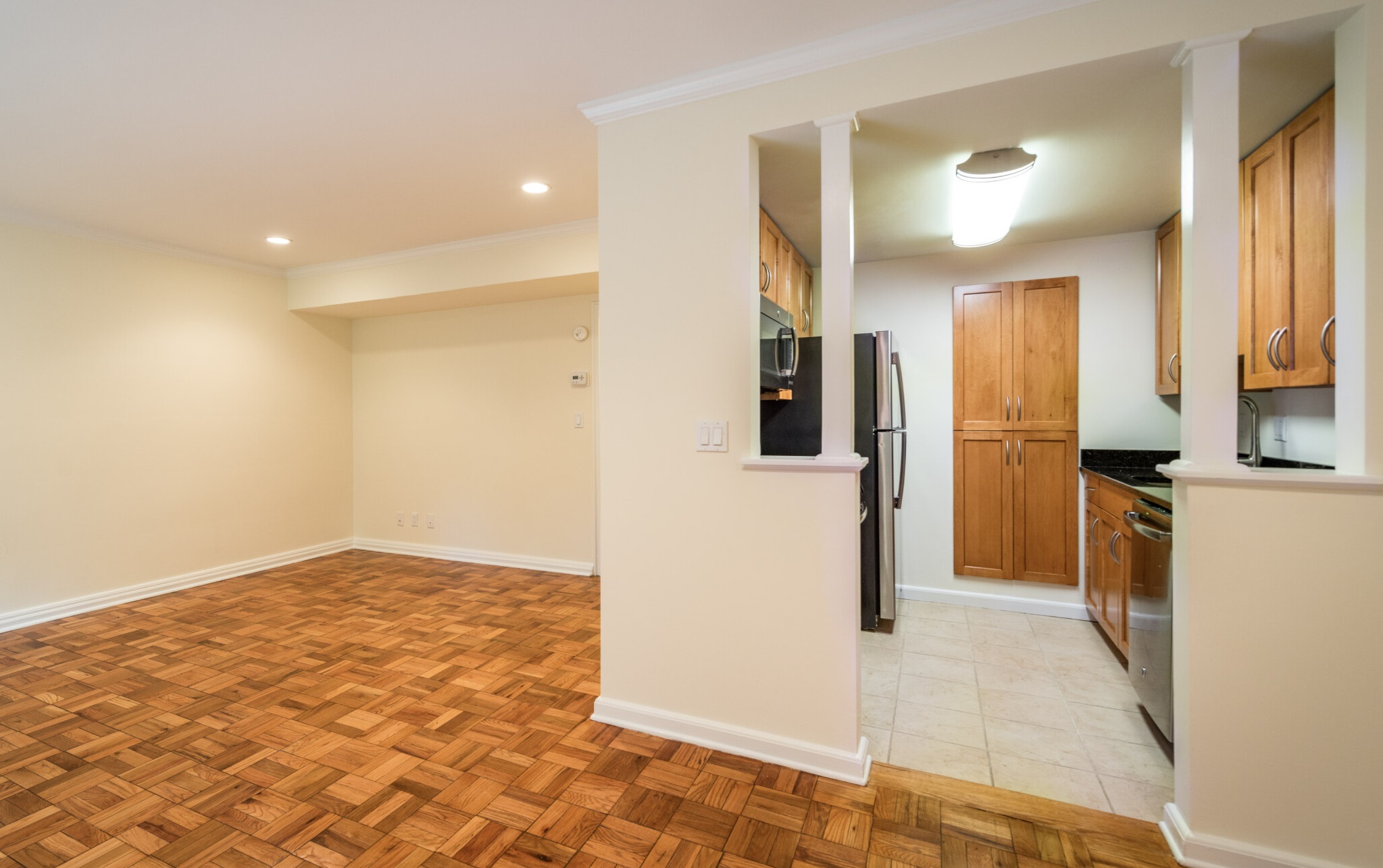 89 Thornton Rd, Chestnut Hill