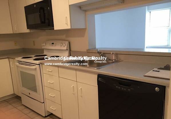 175 Beacon St, Ward Two