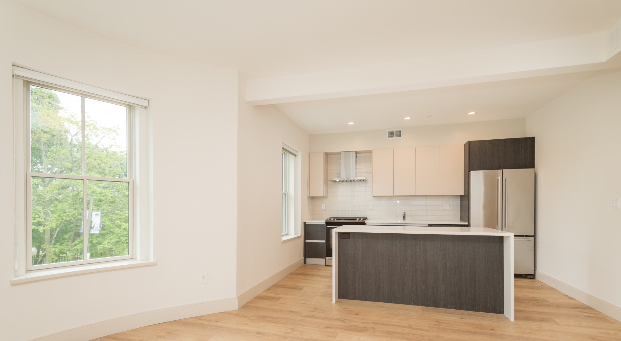 178 Saint Alphonsus St, Mission Hill