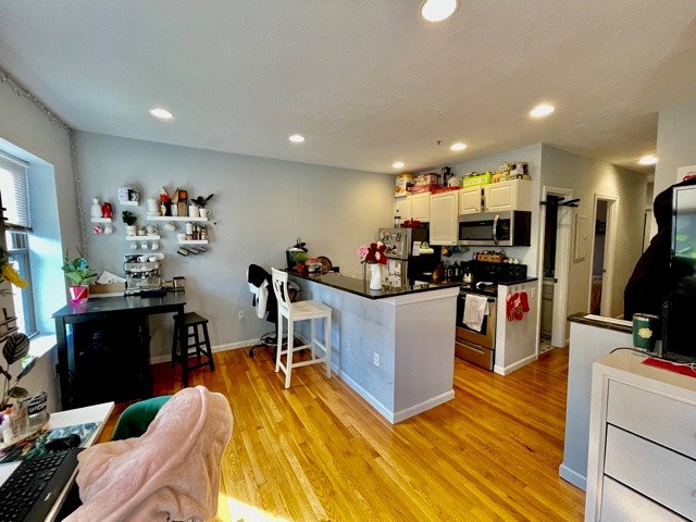 17 Thacher St, North End