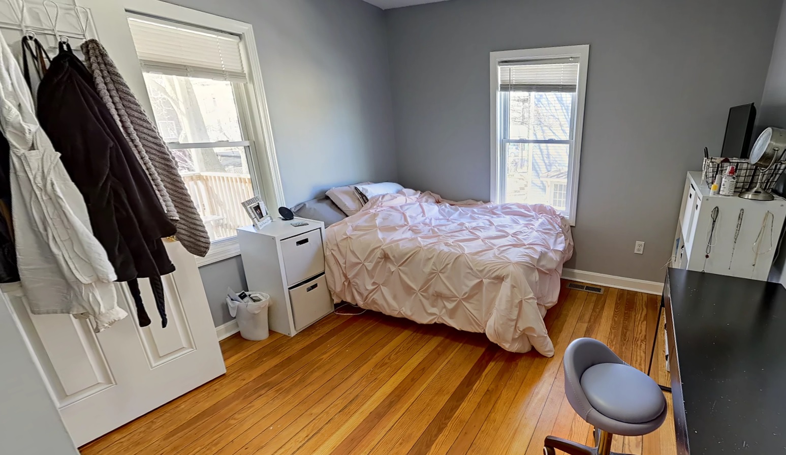 50 Derby, Winter Hill