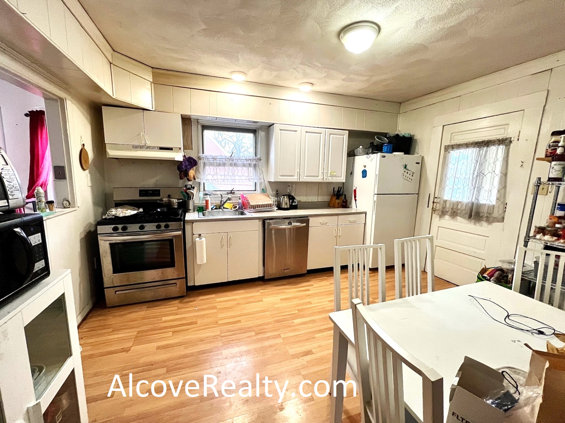 67 Willow Aveenue, Davis Square