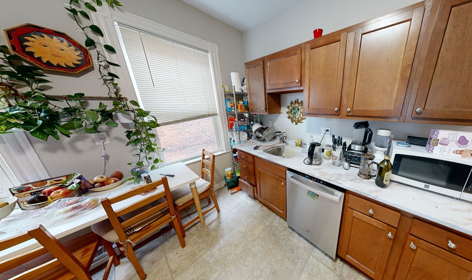 10 Pleasant St, Riverside