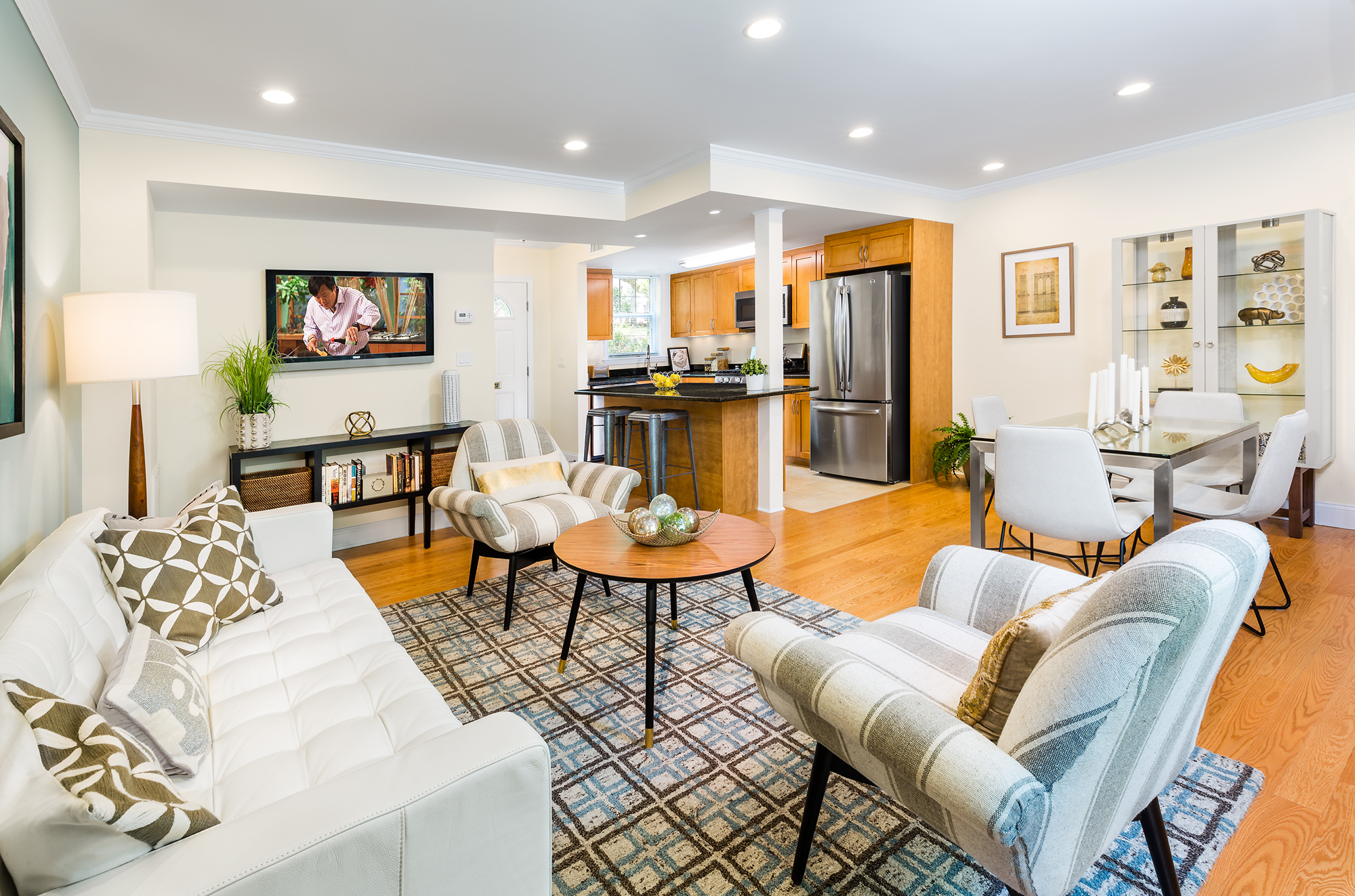 46 Independence Ave, Quincy