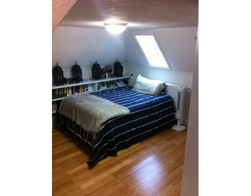 59 Surrey St, Brighton