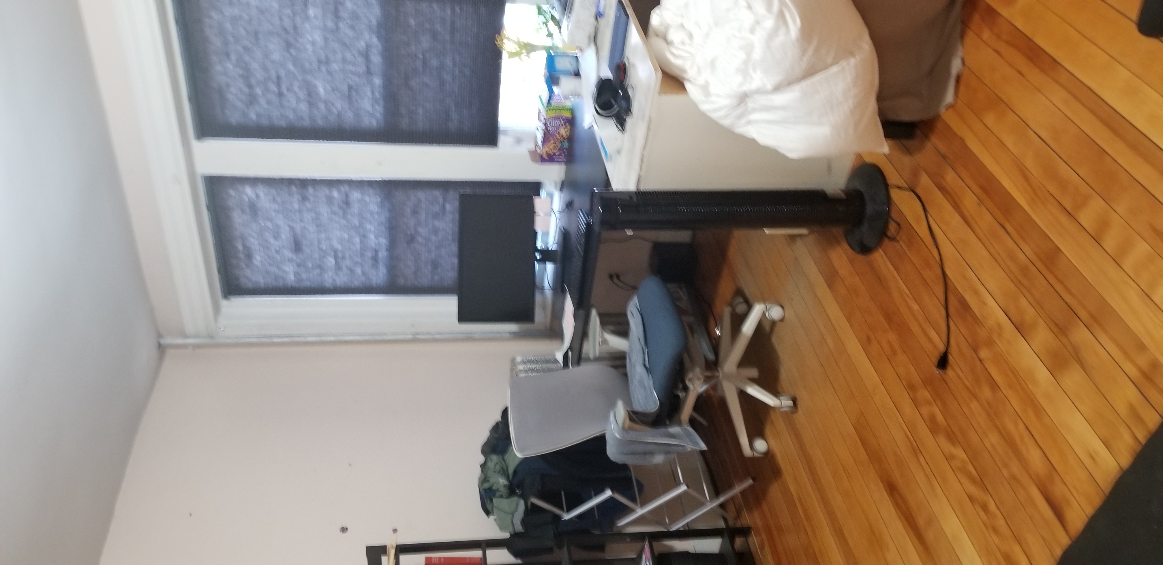 12 Royce Rd, Allston