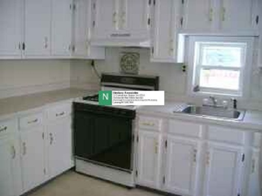 164 Bowen St, South Boston