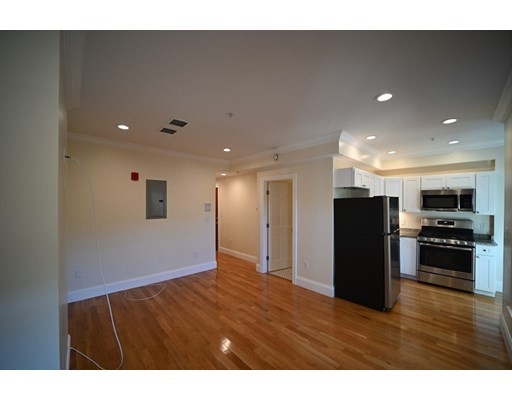 231 Northampton St, South End