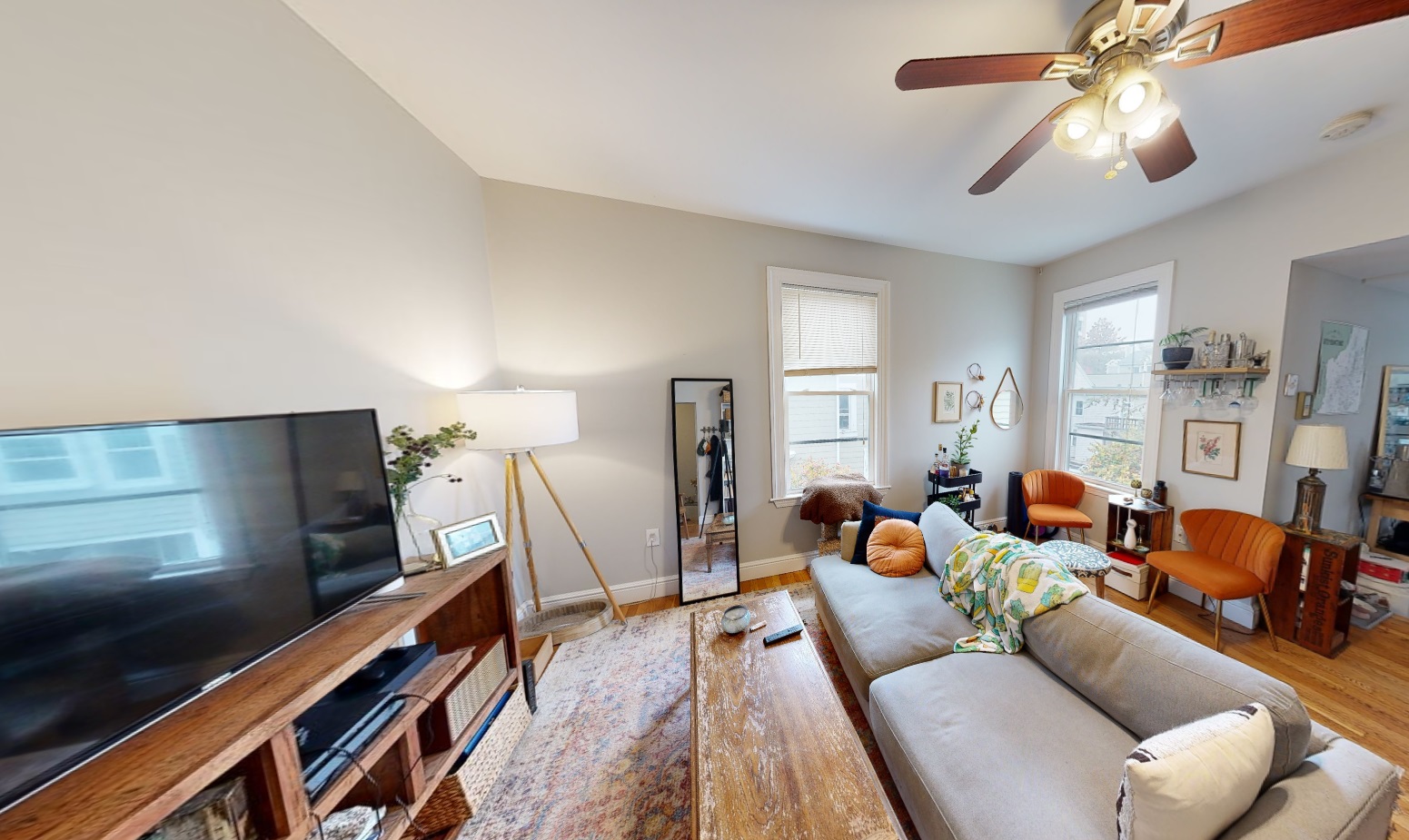 13 Pleasant St, Cambridgeport