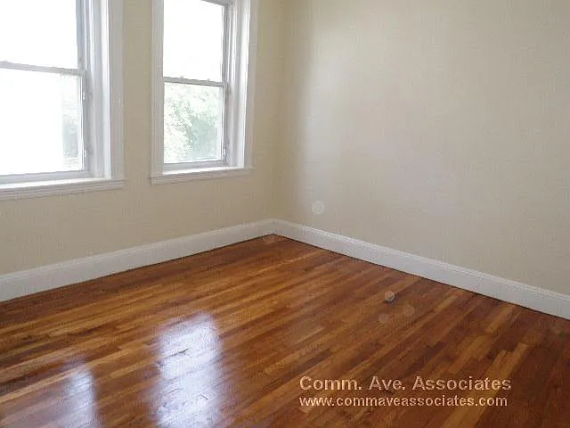 161 Kelton St, Allston