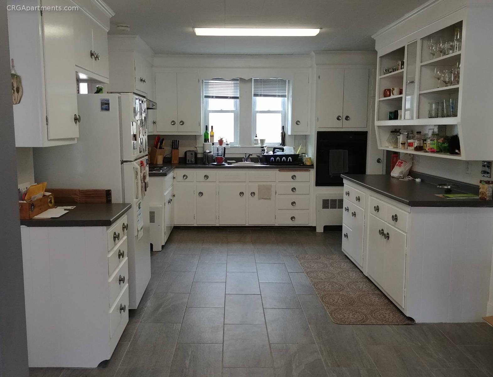 547 Broadway, South Medford