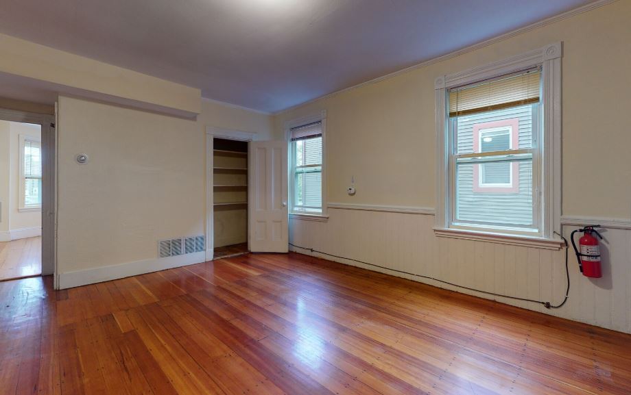 192 Hillside St, Jamaica Plain