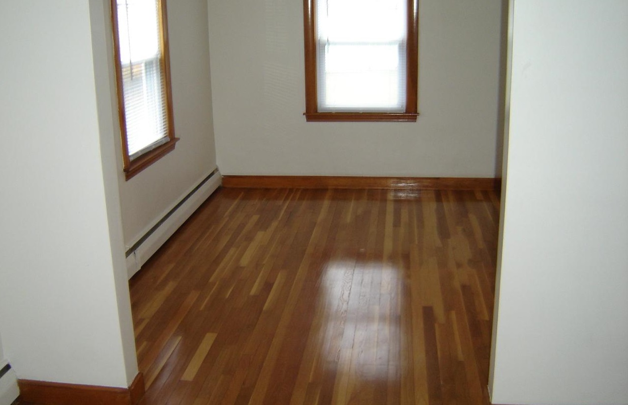 1 Tyler Ave, Medford