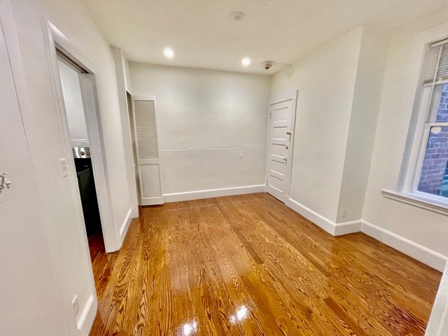 4 Garden Court St, North End