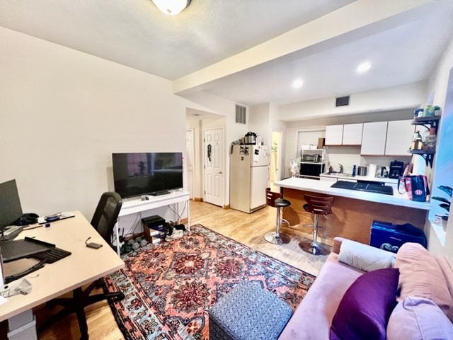 2 Baldwin Pl, North End