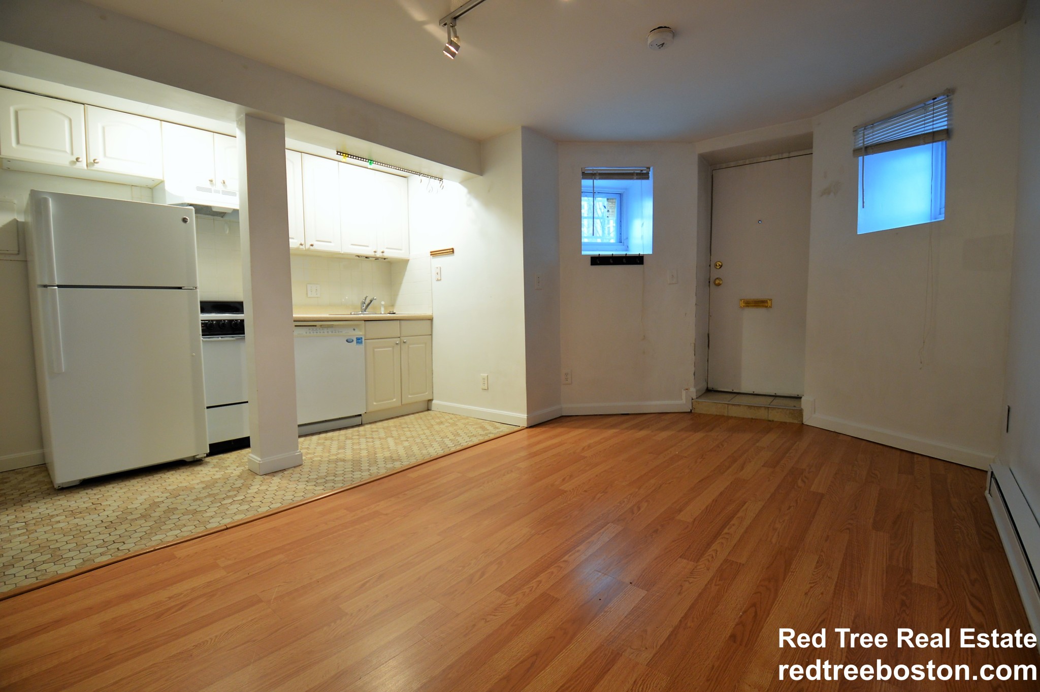 199 Strathmore Rd, Brighton