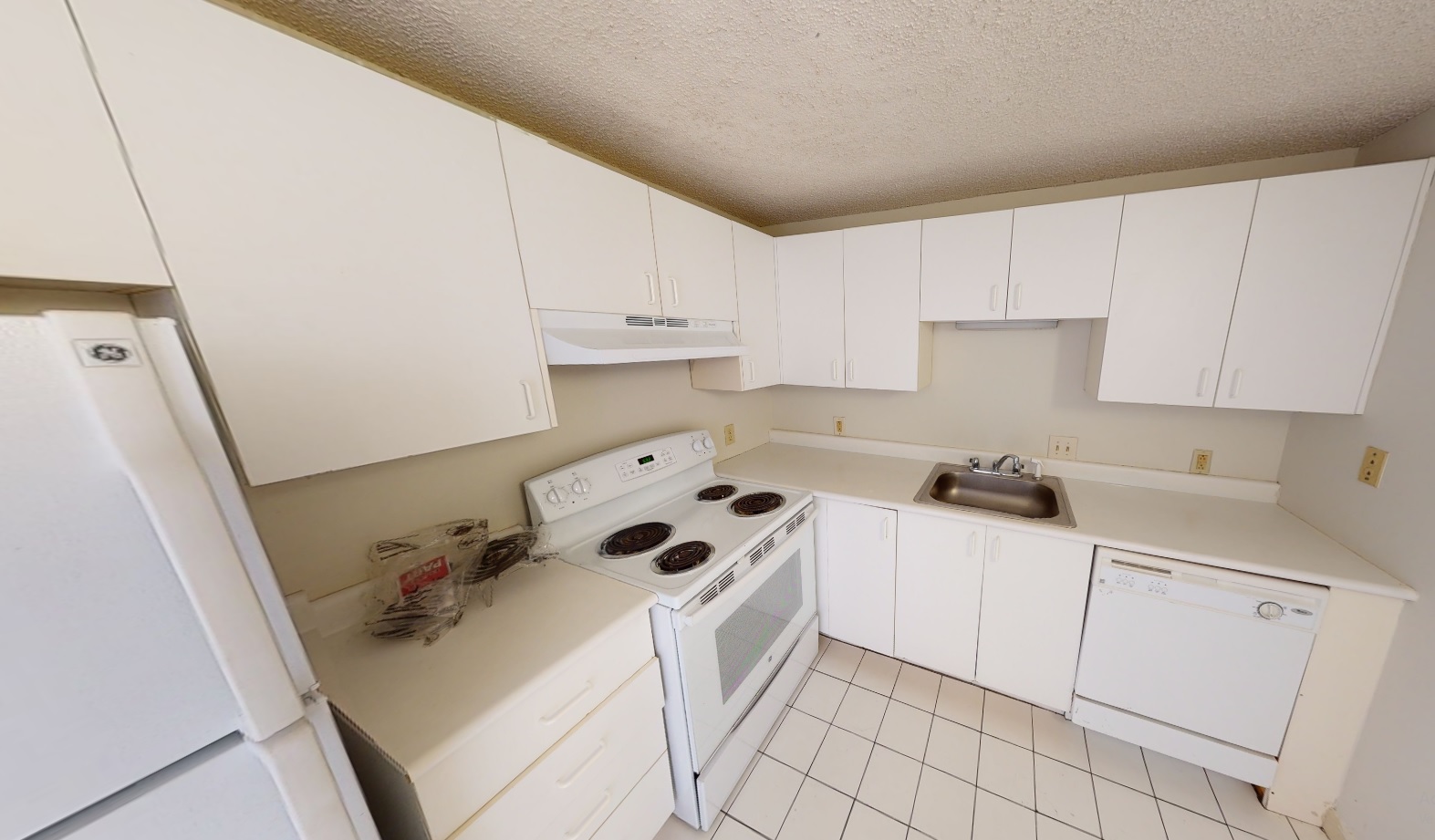 16 Elmer St, Riverside