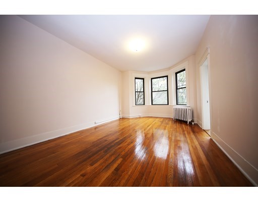 26 Hemenway St, Fenway