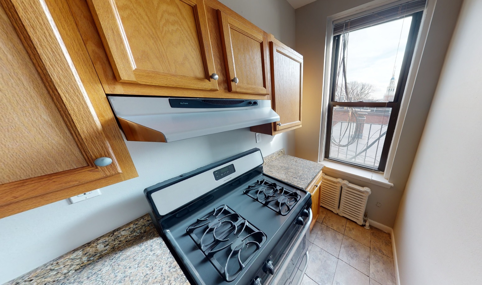 48 John F Kennedy St, Riverside