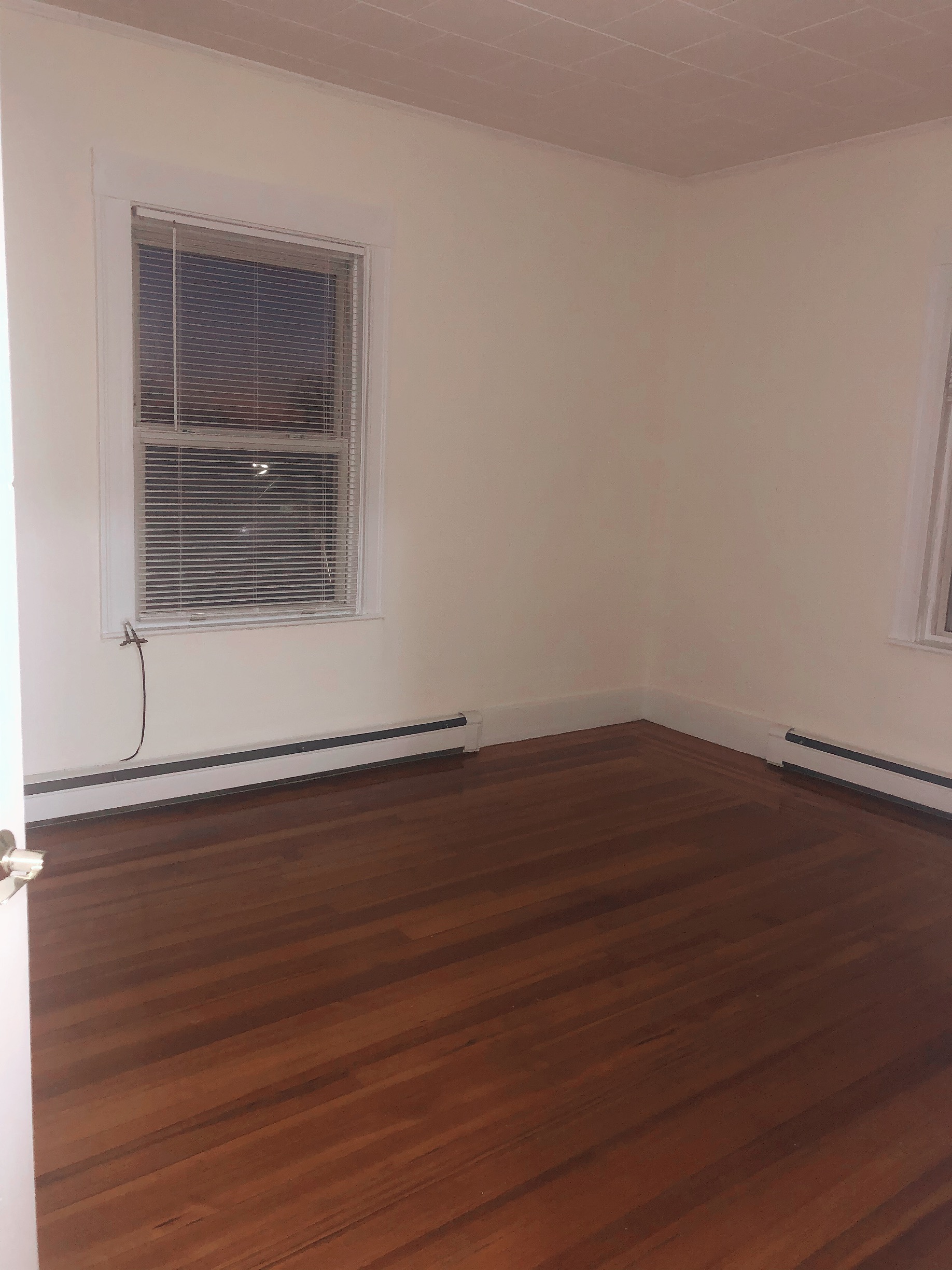 6 Alberta Ter, Cambridgeport