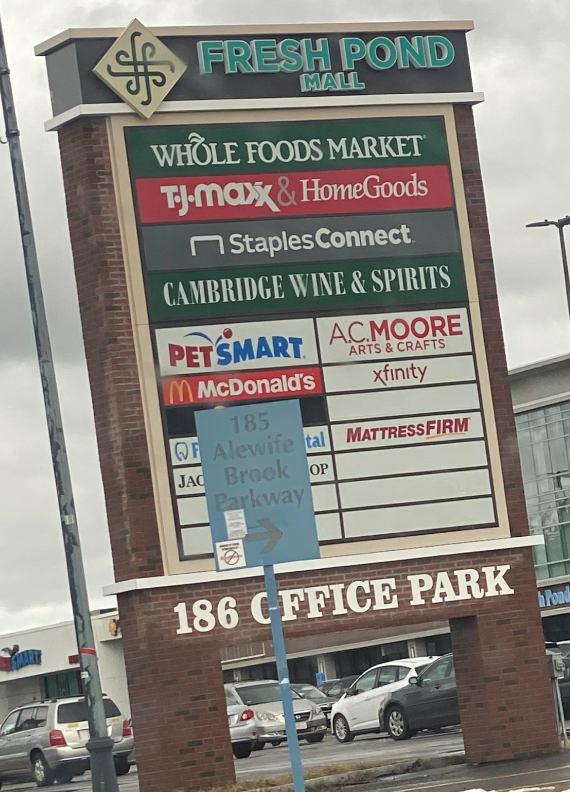 39 Waterhouse St, West Somerville