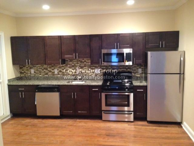 2 Johnson Ave, Jamaica Plain