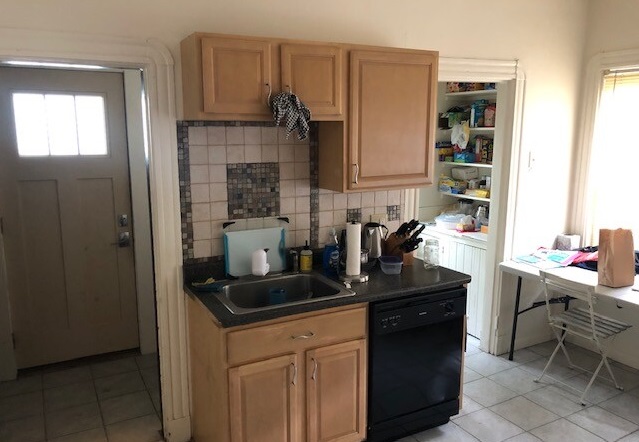 139 College Ave, Tufts