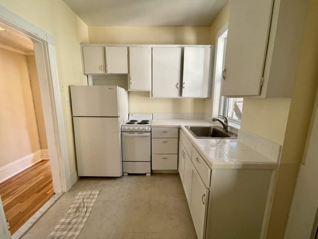 10 Browne St, Coolidge Corner