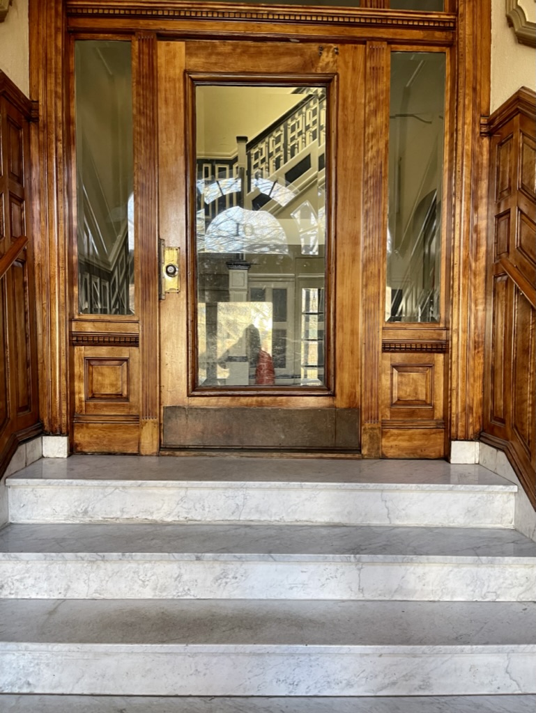 10 Browne St, Coolidge Corner