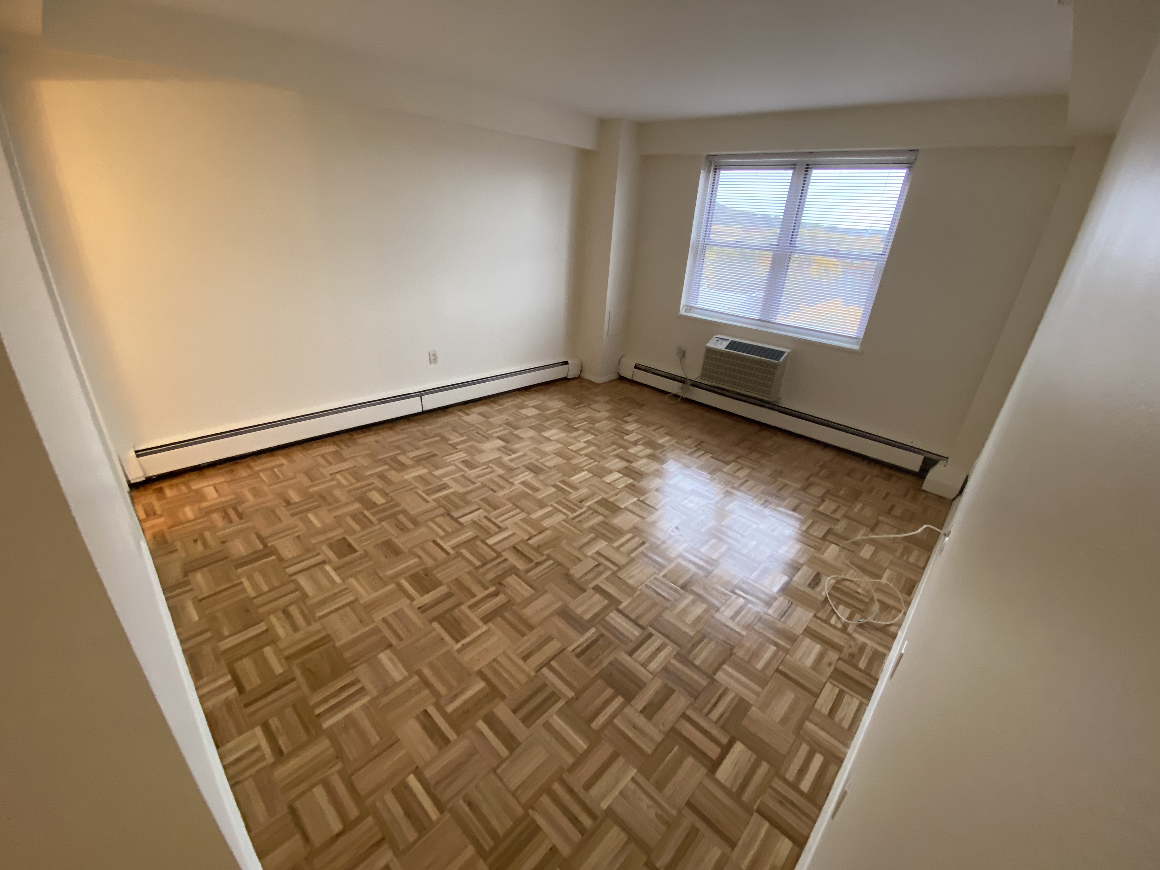 185 Freeman St, Coolidge Corner