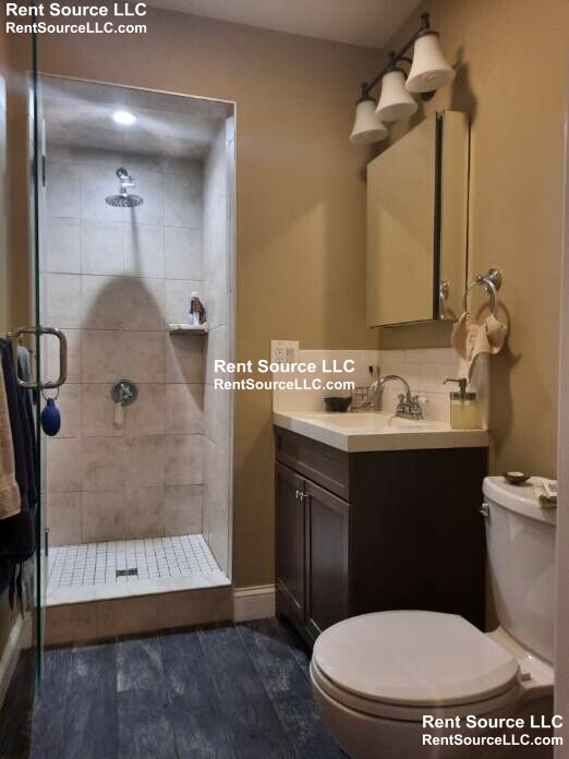 10 Ivaloo St, Inman Square