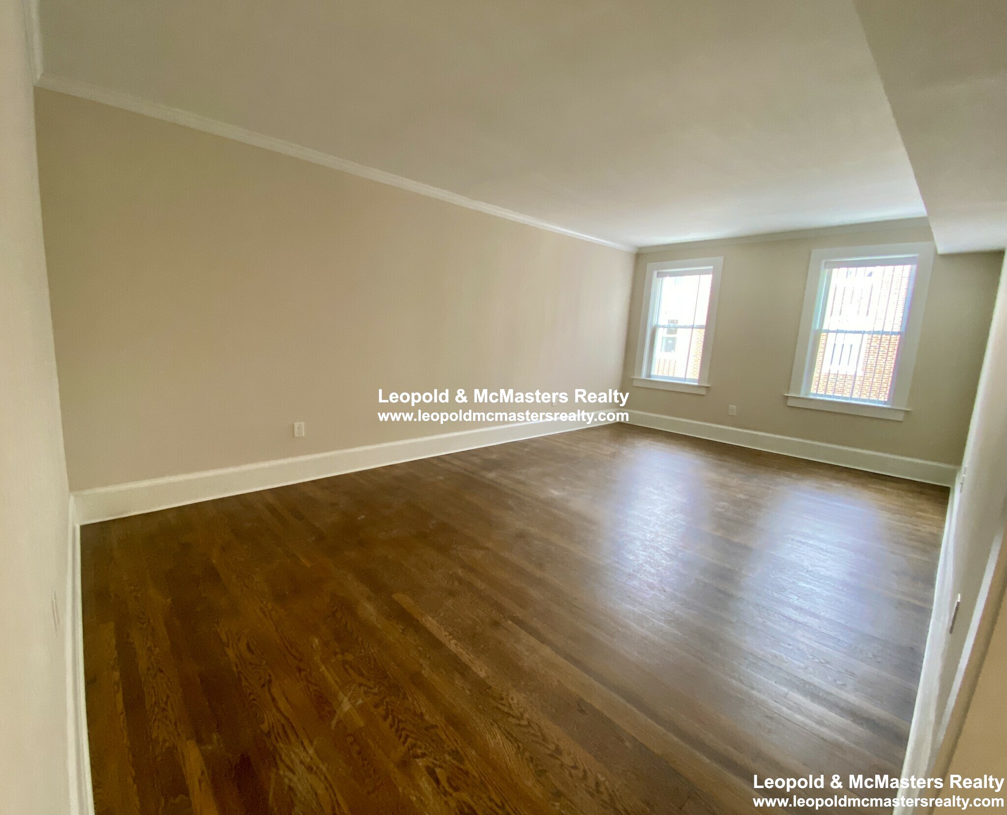 16 Short St, Coolidge Corner