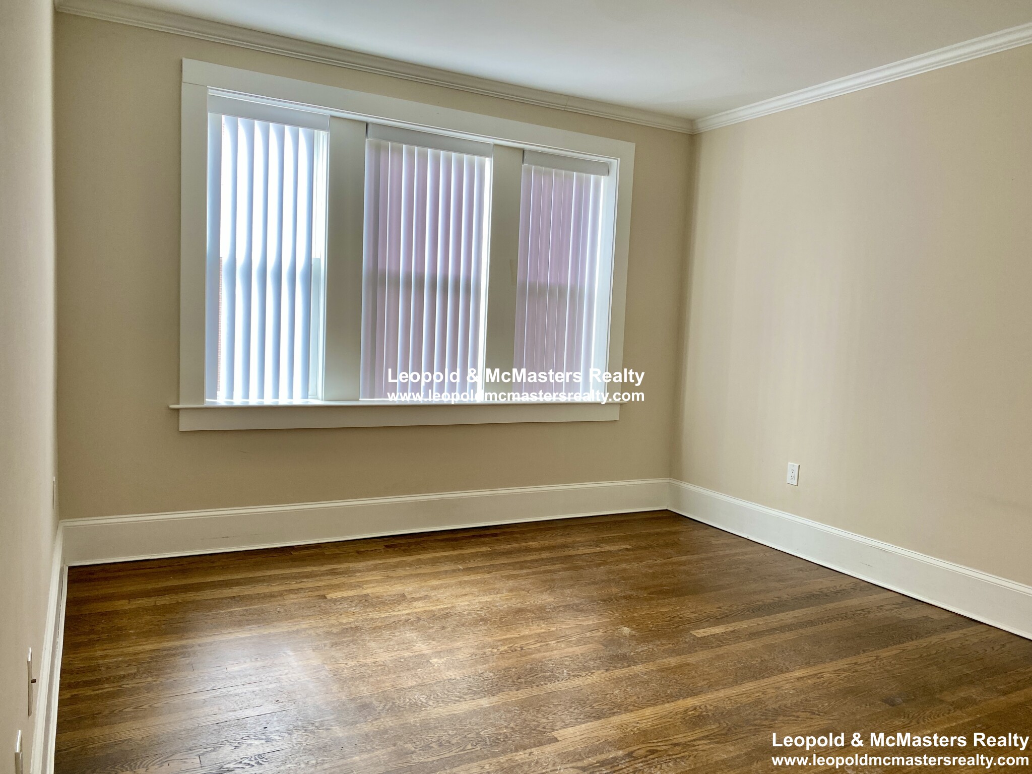 16 Short St, Coolidge Corner