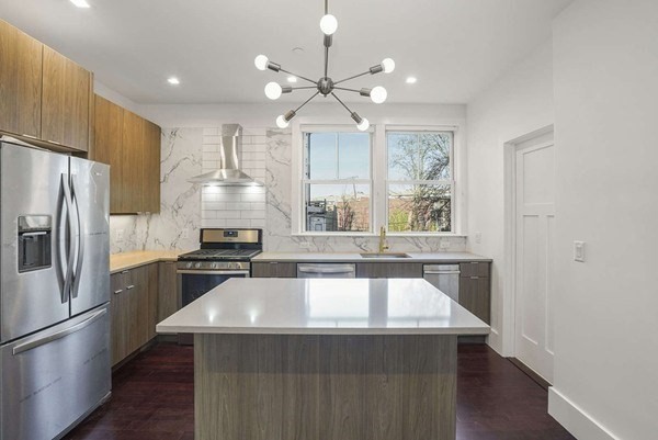 10 Spring Garden St, Dorchester