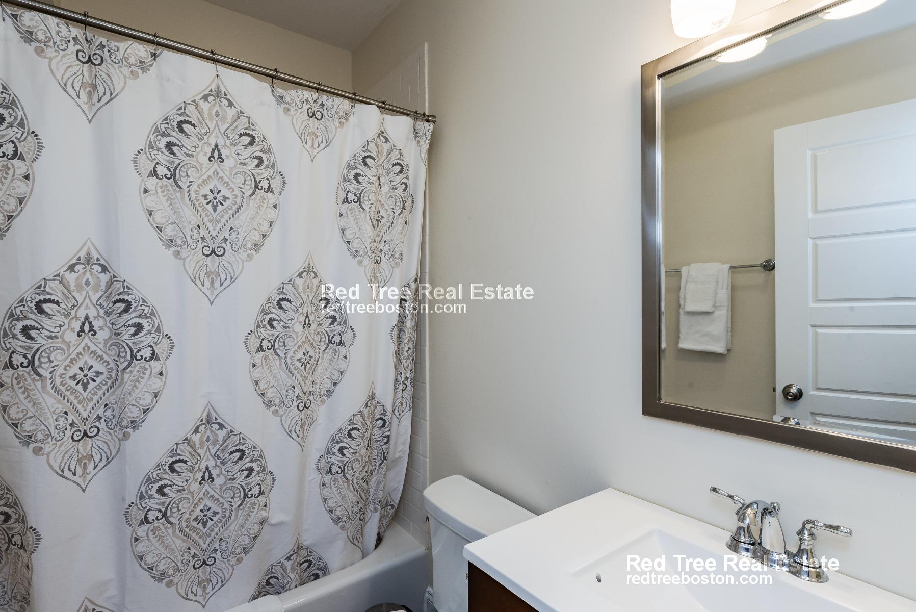 1 Larose Pl, Brighton