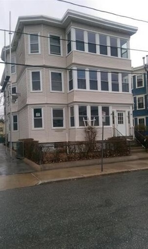 30 Clay St, North Cambridge