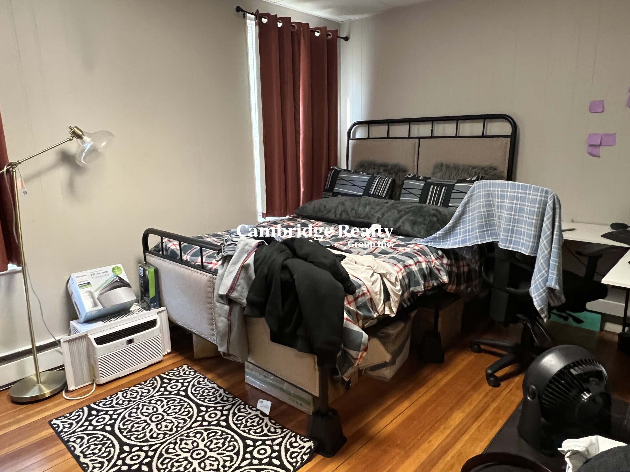 158 Holland St, Teele Square