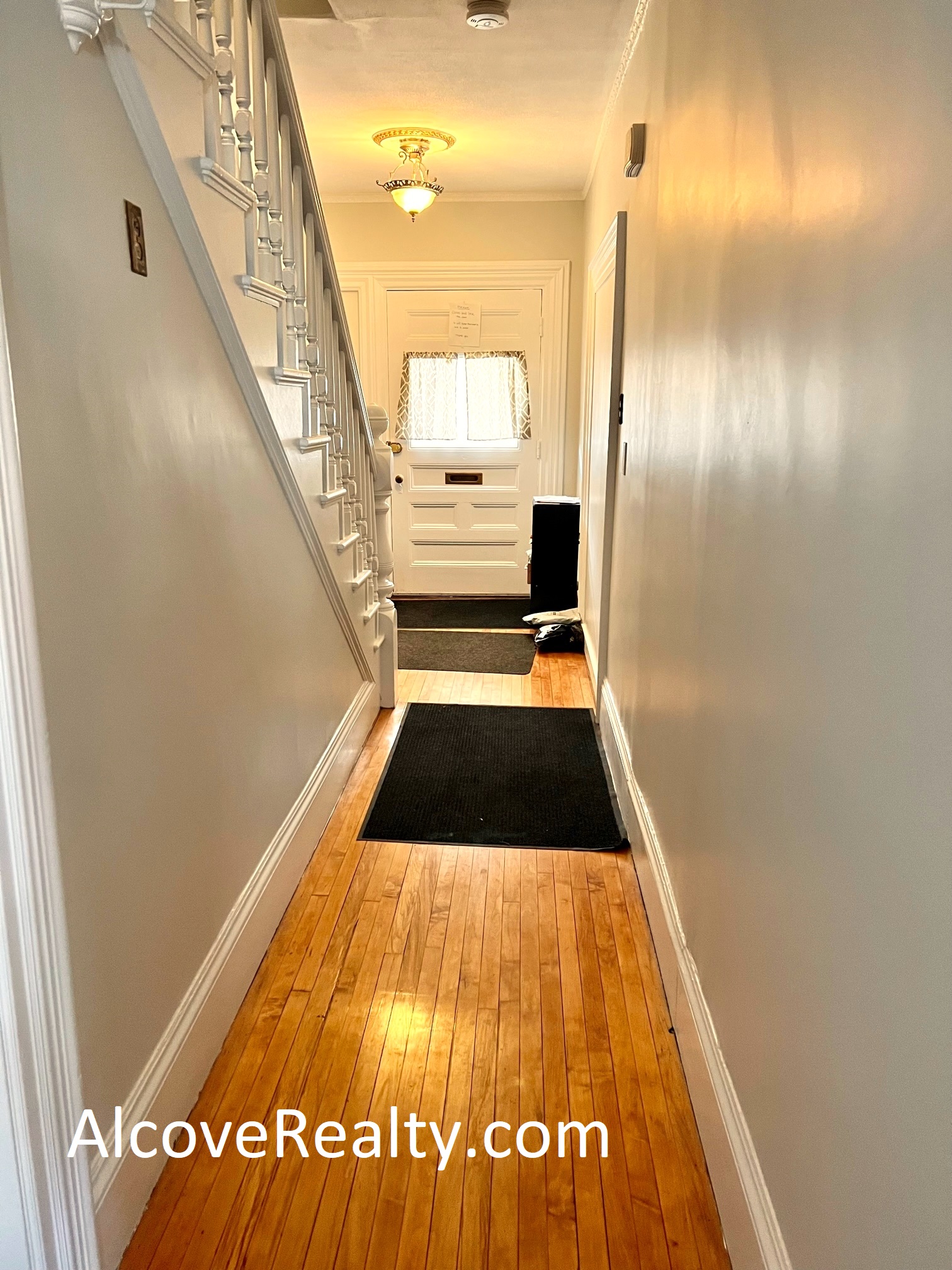 67 Willow Ave, Davis Square