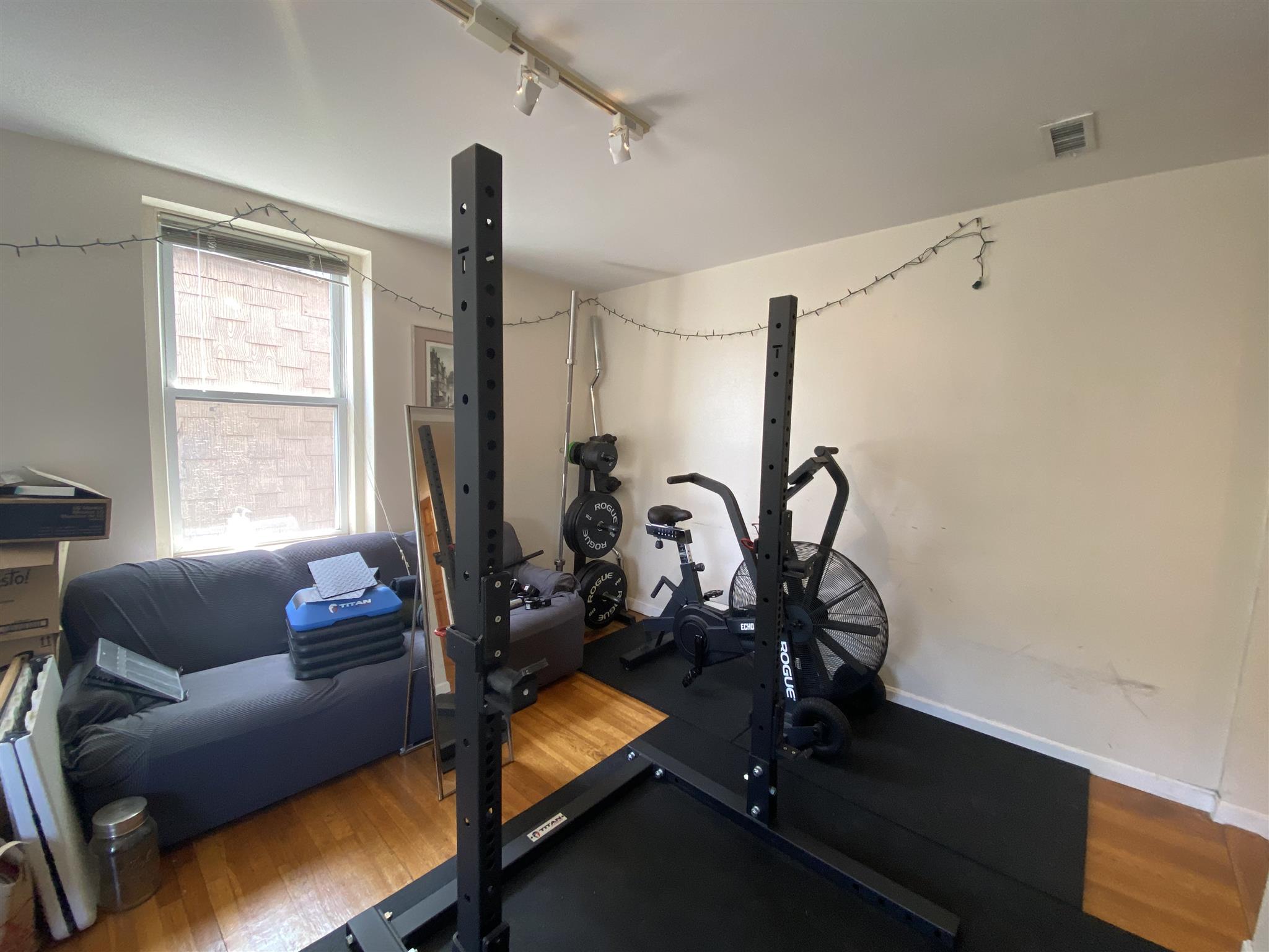 54 Kelly Rd, Cambridgeport