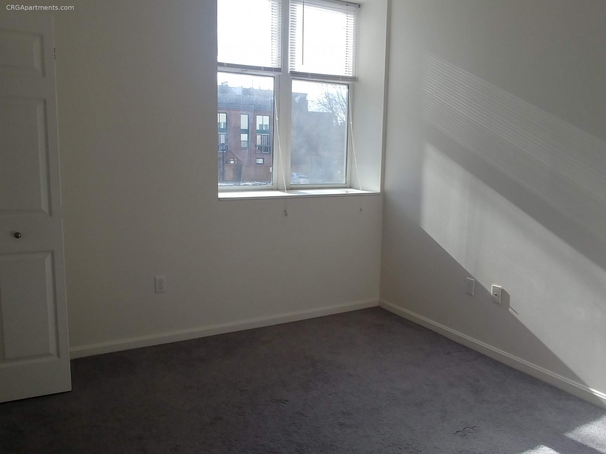 218 Thorndike St, East Cambridge