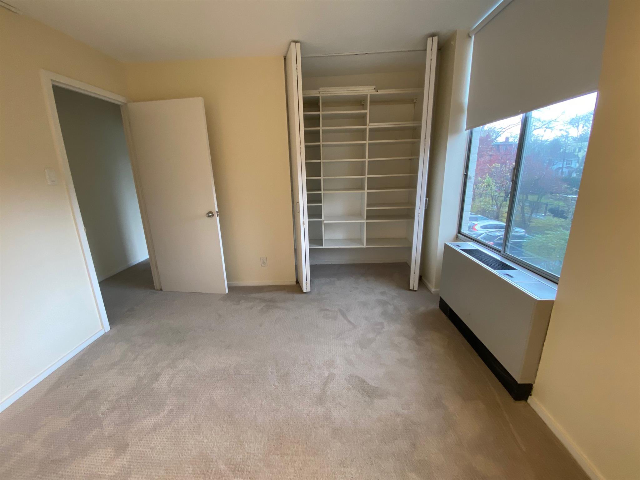 221 Mount Auburn St, Harvard Square