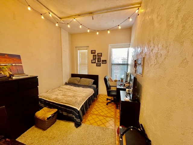 223 Endicott St, North End