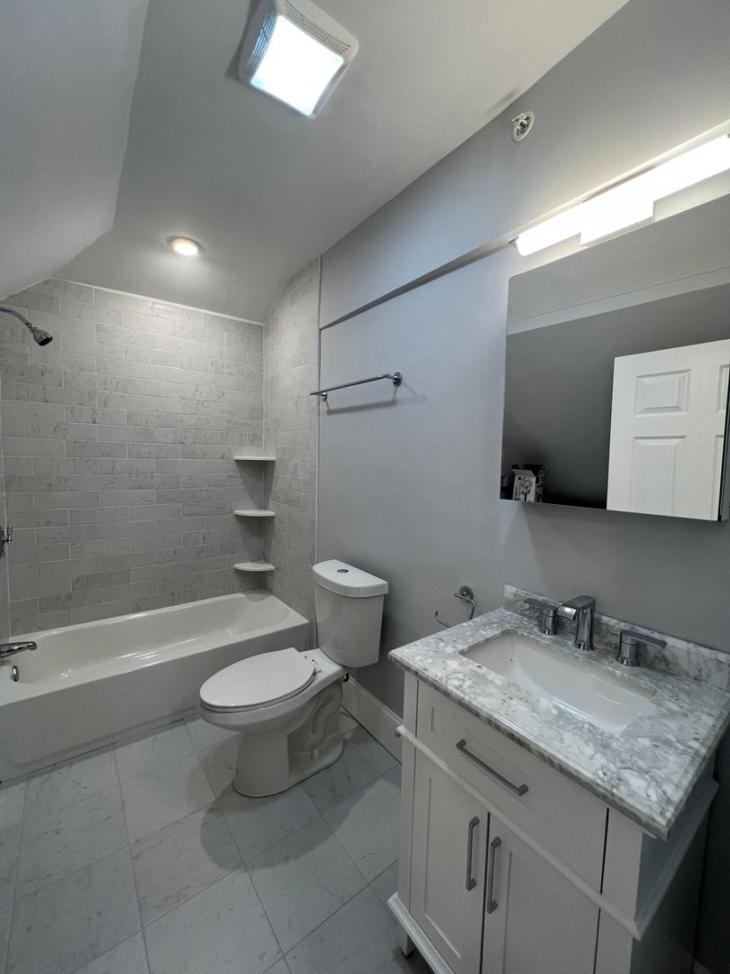 158 Morrison Ave, Davis Square