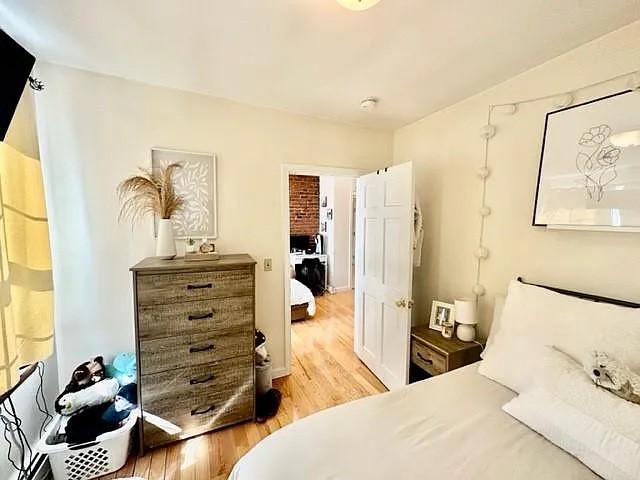 174 Salem St, North End