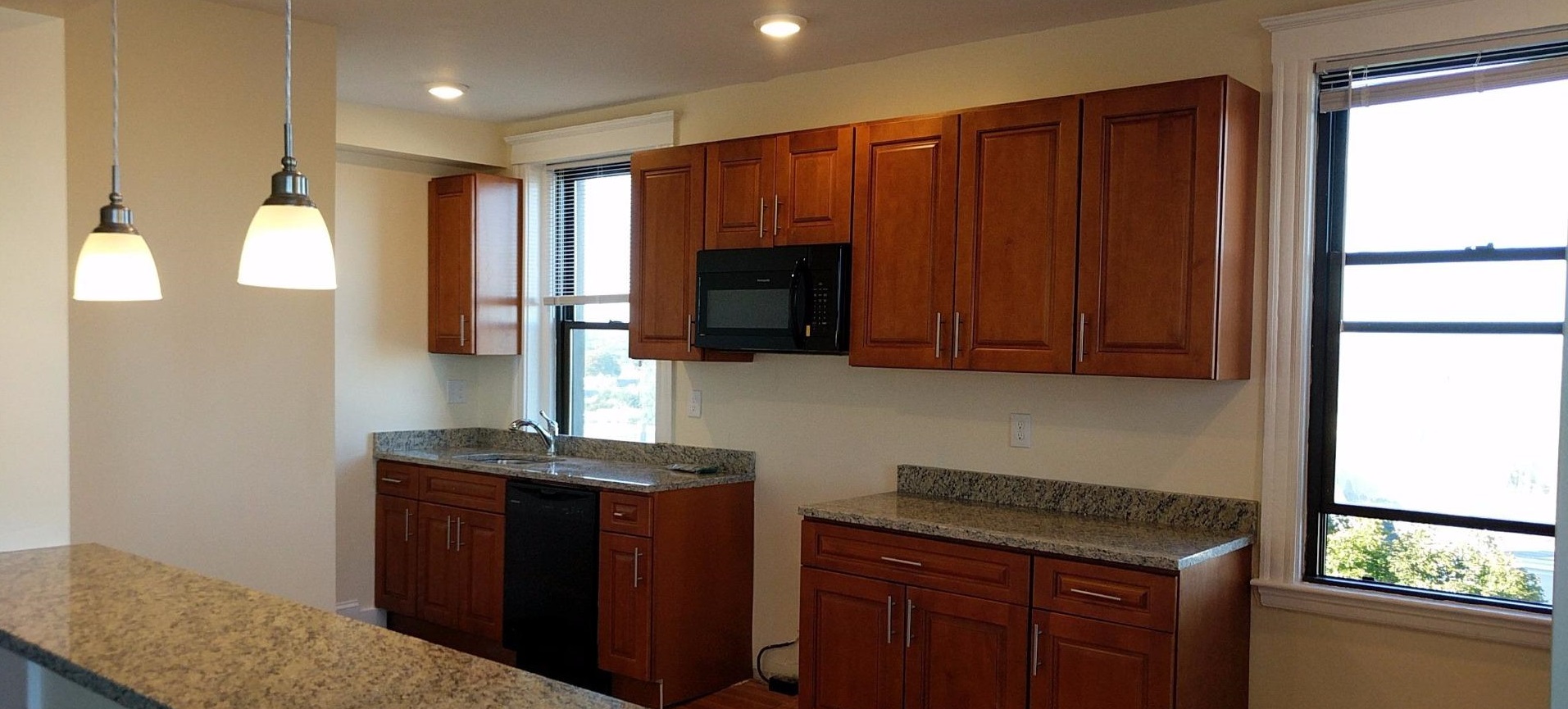 379 Broadway, Winter Hill