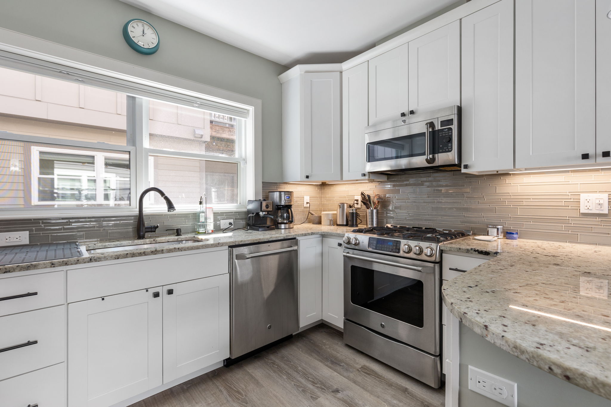 89 Brookley Rd, Jamaica Plain