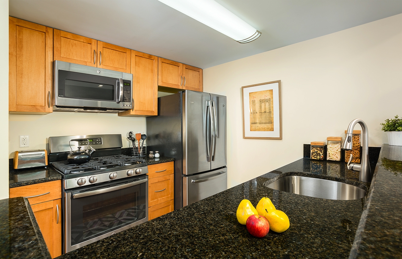 46 Independence Ave, Quincy
